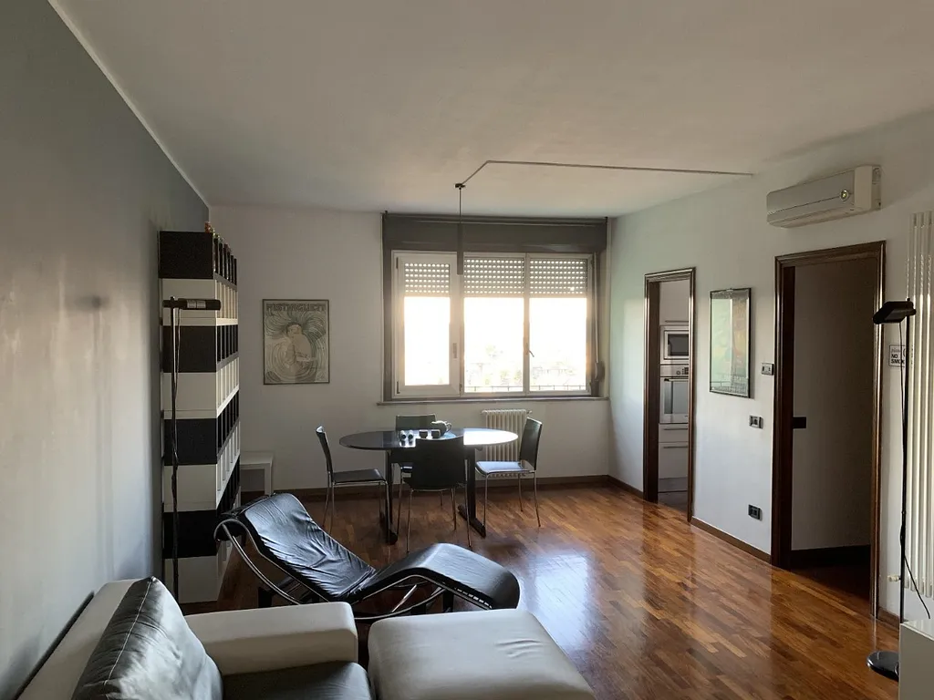SAN FAUSTINO - Appartamento completamente ristrutturato con 2 camere da letto